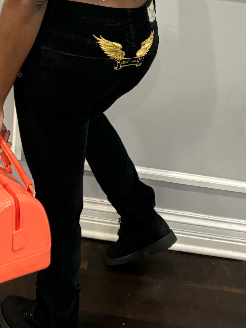 Robin Jeans - Picture 6 of 6